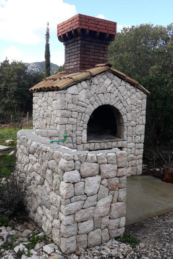 Apartments By The Sea Cove Blaca, Mljet - 4899 사플루나라 외부 사진
