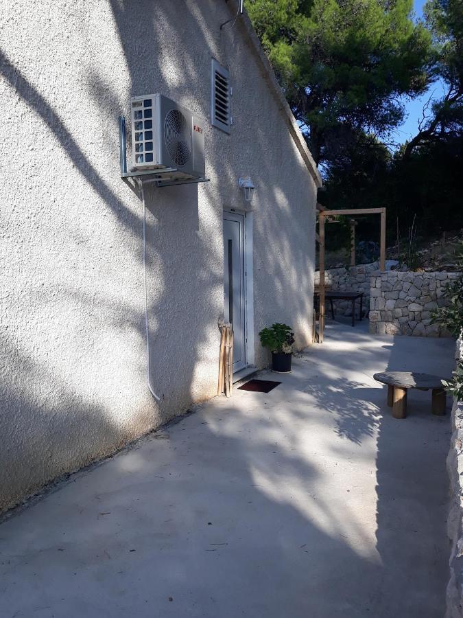 Apartments By The Sea Cove Blaca, Mljet - 4899 사플루나라 외부 사진